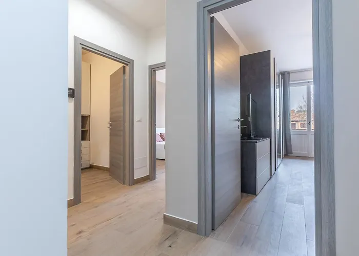 Apartament Guesthost - Porta San Pietro Lovely Flat *