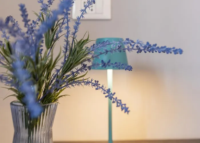 Guesthost - Porta San Pietro Lovely Flat Apartment *