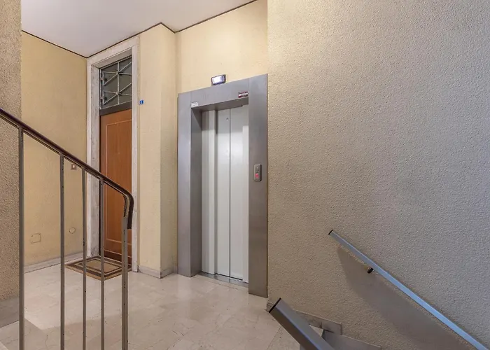 Guesthost - Porta San Pietro Lovely Flat Apartament *